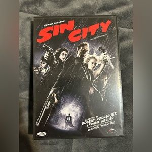 DVD/BLU RAY - BUNDLE 4 FOR $25 - SIN CITY